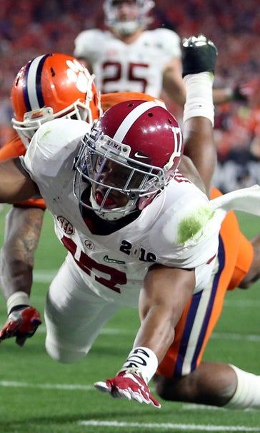 Gutsy play helps Tide beat Clemson 45-40 for national title
